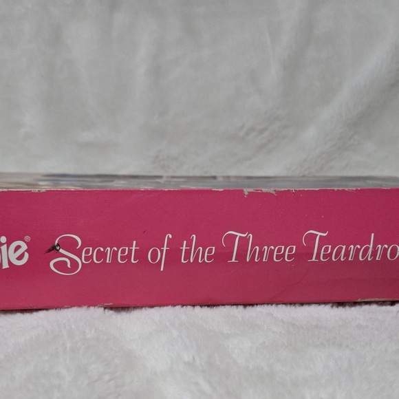 Barbie Secret of the Three Teardrops Doll - Picture 8 of 10
